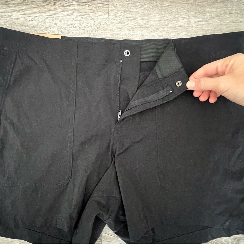 NWT Eddie Bauer Women's Hiker Short Black Size 16 Stretch Outdoor Athletic - Picture 8 of 15